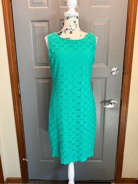 Ronni Nicole- Aqua Eyelet Midi Dress Scalloped hem (10)